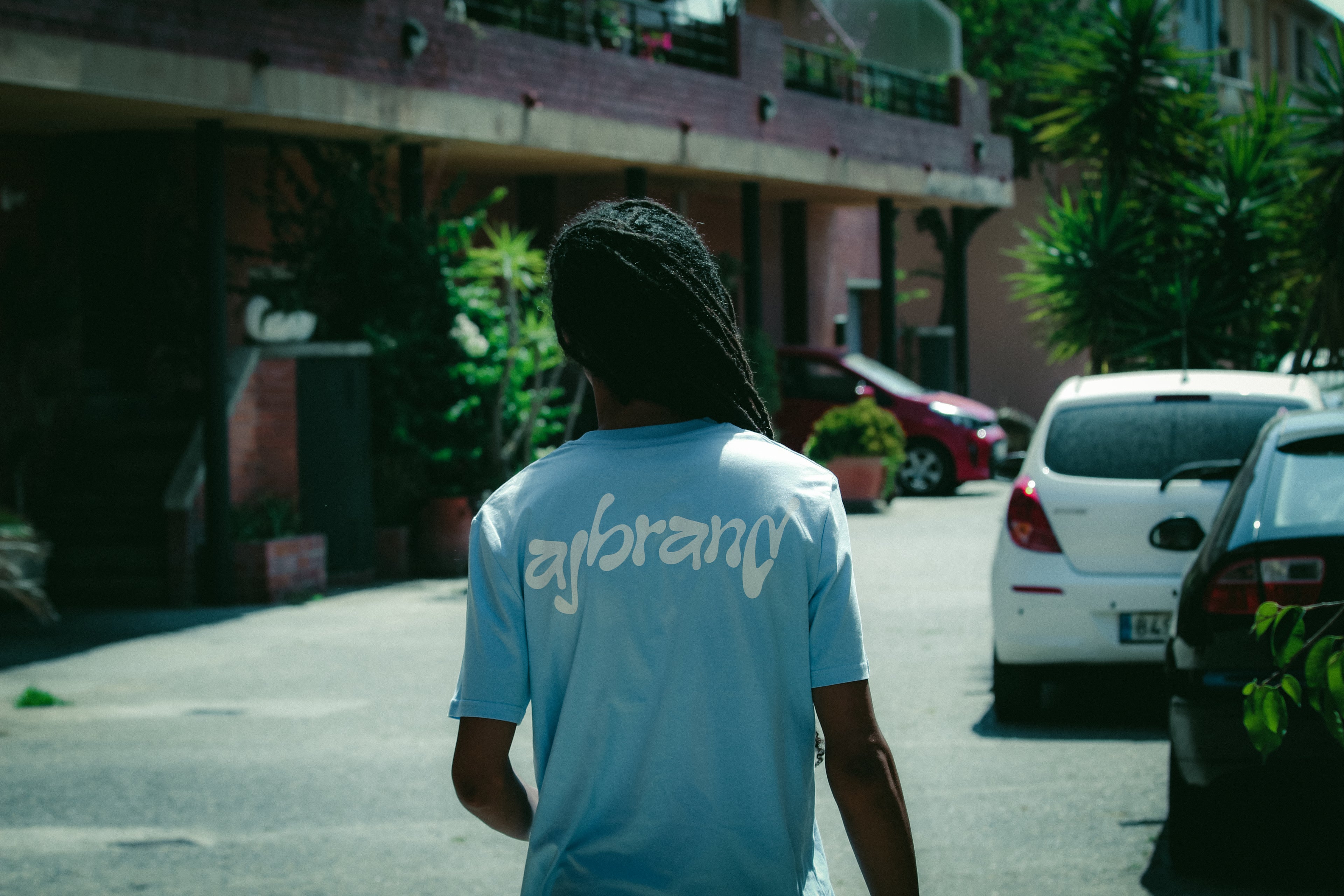 Essential Tee